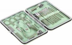 Набор для маникюра и педикюра в футляре универсальный «18 в 1» - Фото 8