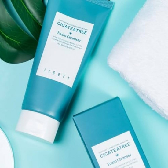 Пенка для лица с экстрактом центеллы и чайного дерева «Cicateatree Foam Cleanser»