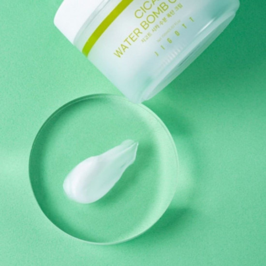 Крем для лица с экстрактом центеллы азиатской «Cica Water Bomb Cream»