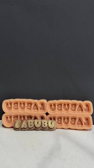 Силиконовый молд «Топпер Labubu»