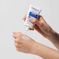 Крем для лица солнцезащитный «Serum Infused Essence Sun Cream» SPF50+ PP++++ - Фото 7