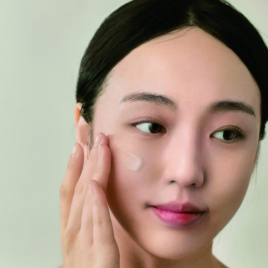 Осветляющая сыворотка для лица с витамином С «Light Serum Centella + Vita C»