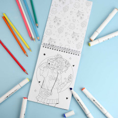 Книжка-раскраска «Скетч-раскраска. Классные девчонки» - Фото 2